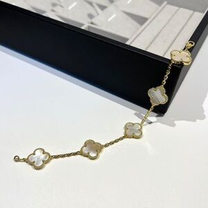 Van Cleef & Arpels four-leaf clover bracelet